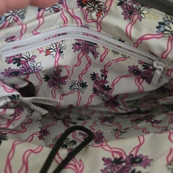Vera Bradley- Hope Blooms- Gray- Crossbody Bag- RFID- Little Hipster- NWOT - Picture 5 of 7